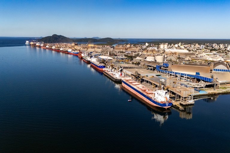 Megaleilões marcam novo ciclo de expansão dos portos brasileiros