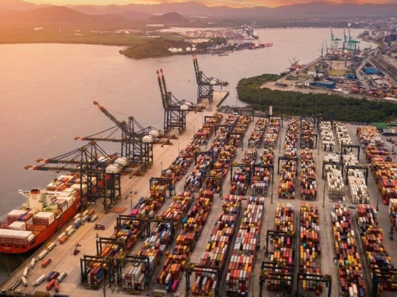 Corrente de comércio chega a US$ 27,9 bi na 2° semana de maio